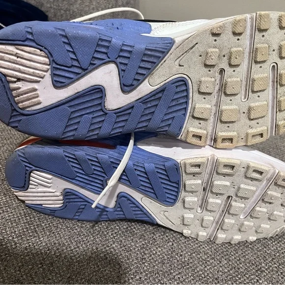 Nike Air Max Excee White Black Atomic Pink Women's Sz 10 Shoes DH1086-100 - Picture 2 of 6